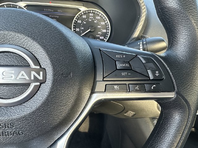 Used 2025 Nissan Sentra SV FWD image 23