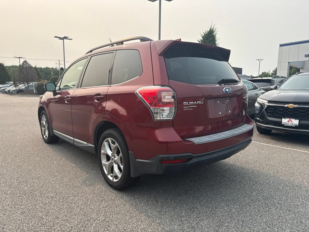 Used 2017 Subaru Forester 2.5i Touring AWD/4WD image 3