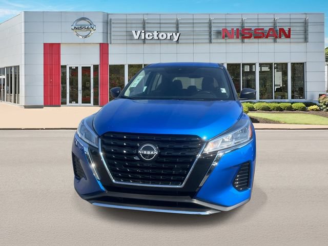 New 2025 Nissan Kicks Play S FWD image 8