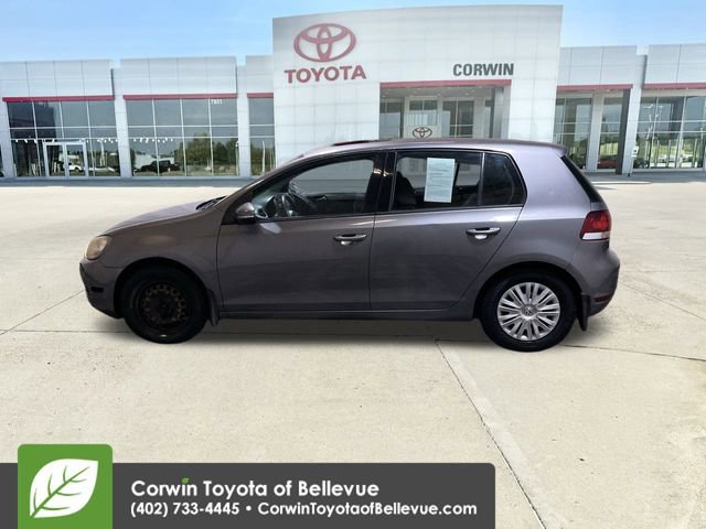 Used 2010 Volkswagen Golf 4-Door image 5