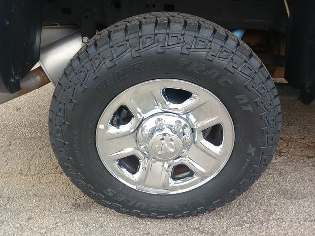 Used 2018 RAM 2500 Tradesman w/ Chrome Appearance Group image 45