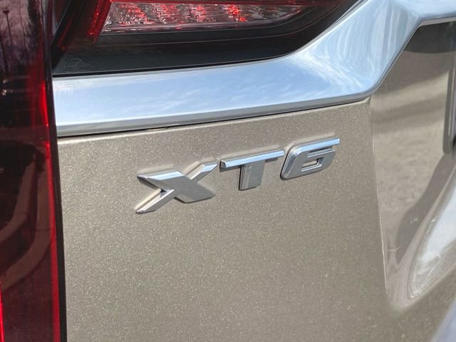 Used 2022 Cadillac XT6 Premium Luxury w/ Technology Package FWD image 33