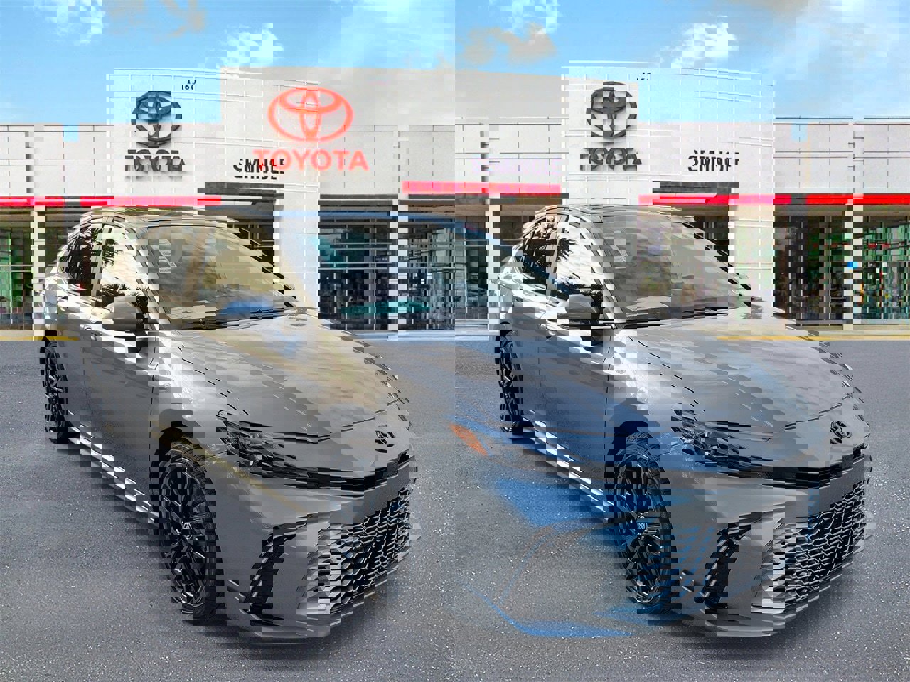 Used 2026 Toyota Camry XSE image 2