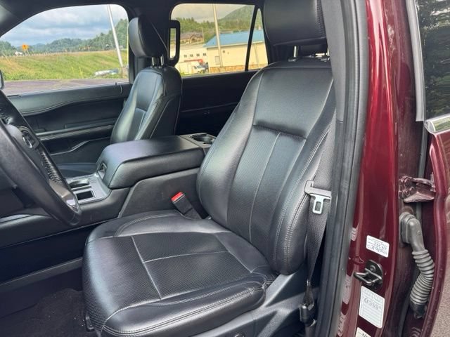 Used 2021 Ford Expedition Max XLT RWD image 16
