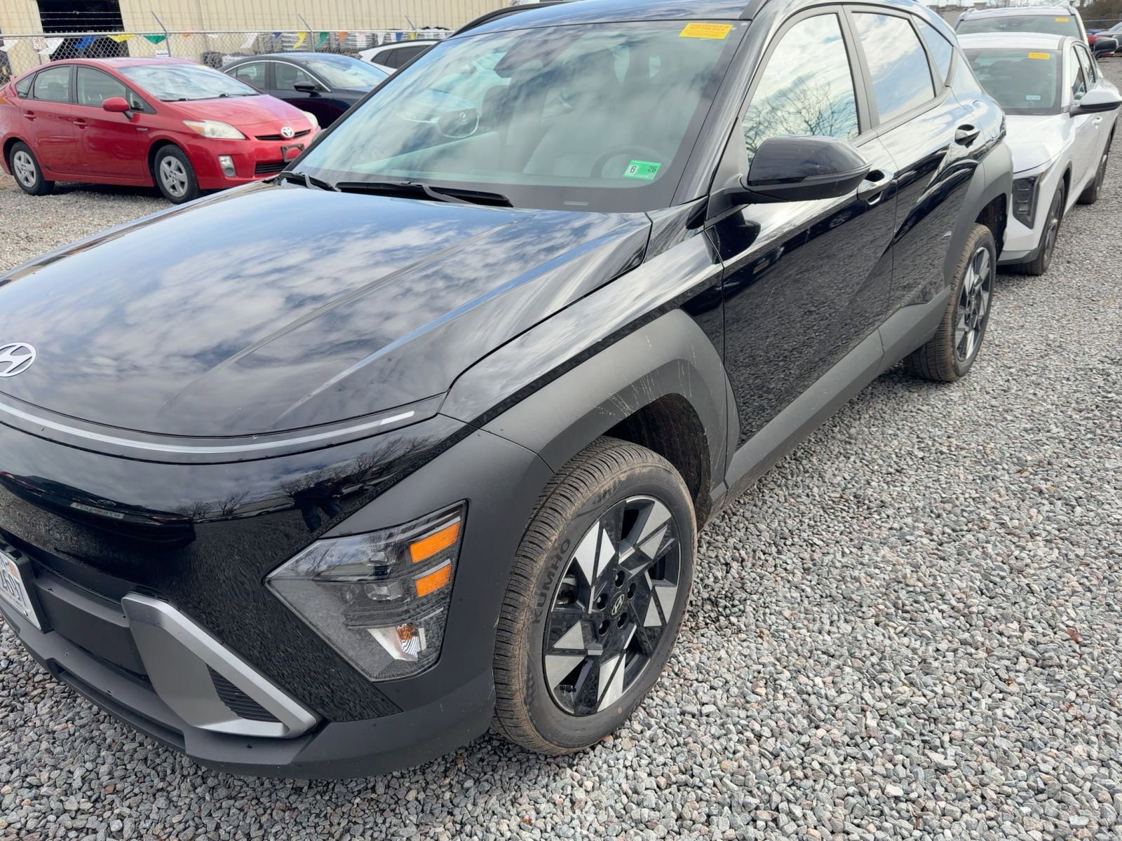 Used 2025 Hyundai Kona SEL image 3