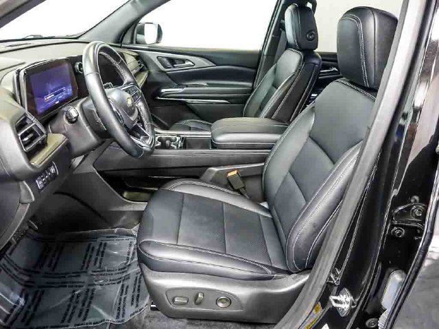 Used 2026 Chevrolet Traverse LT AWD/4WD image 12