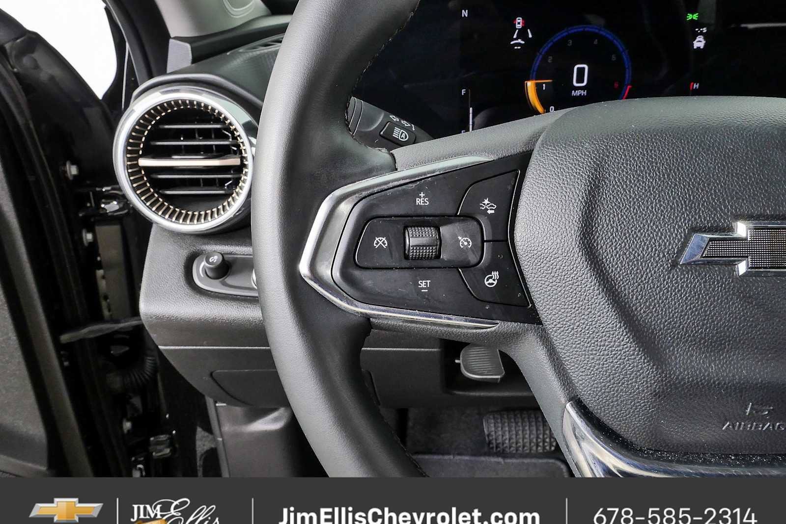 Certified 2025 Chevrolet Trax ACTIV w/ Driver Confidence Package FWD image 9