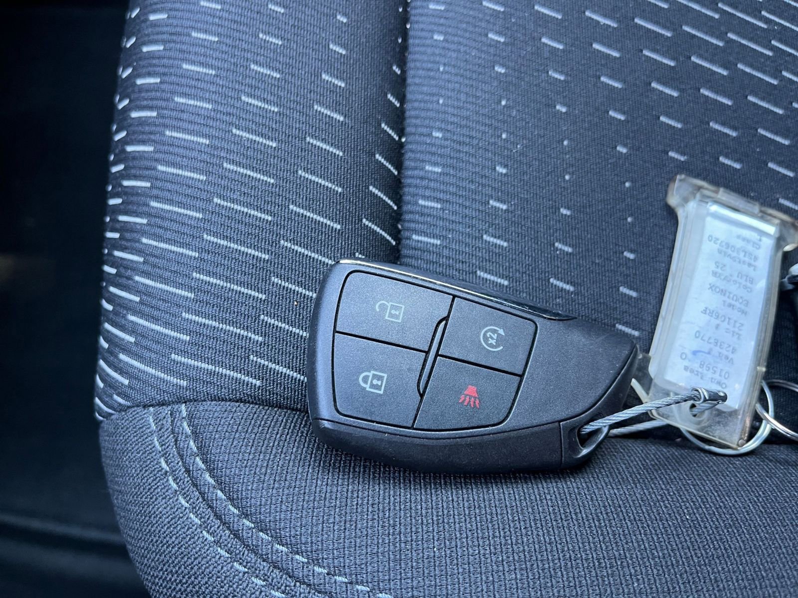 Used 2025 Chevrolet Equinox LT FWD image 21