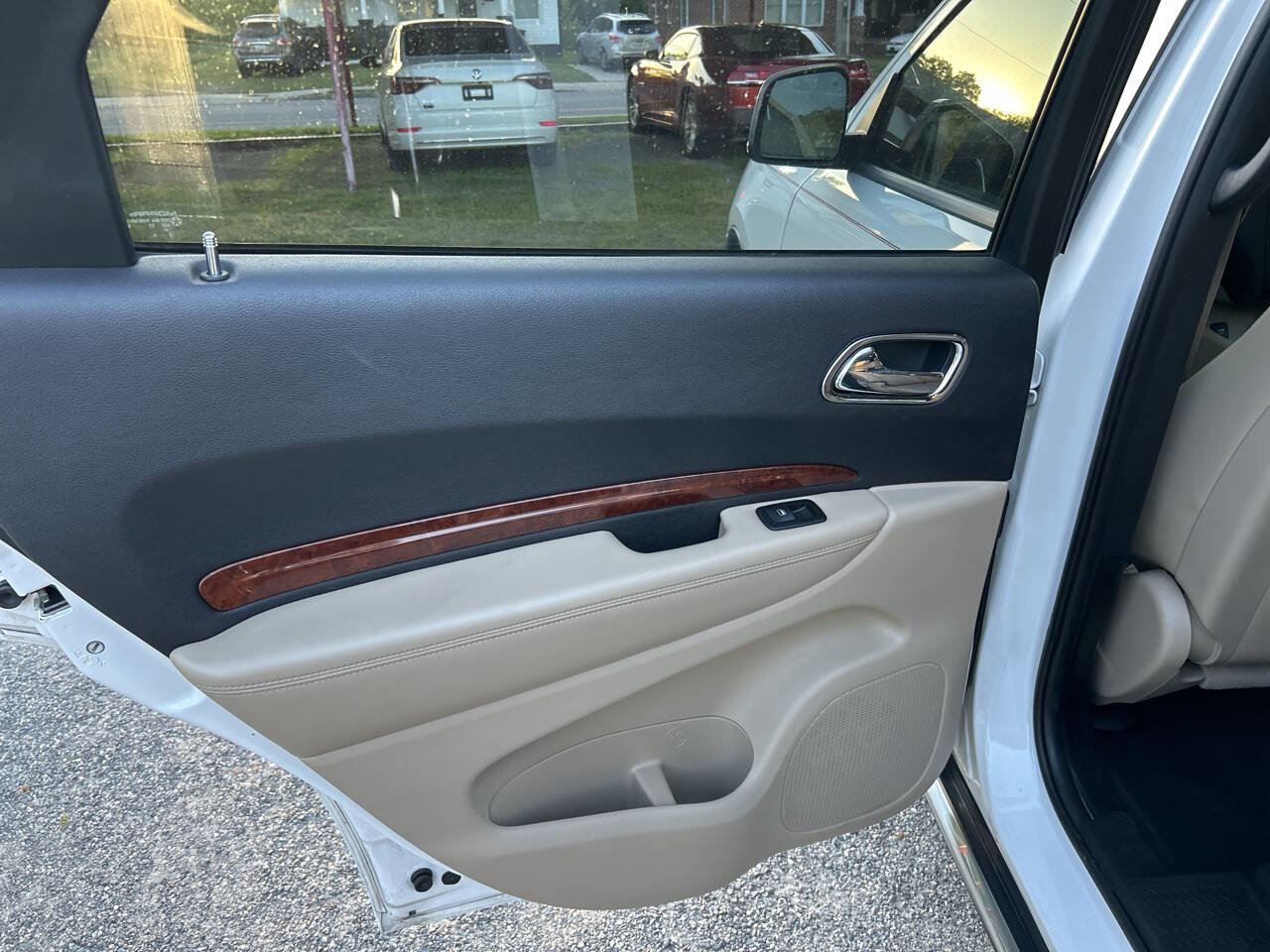 Used 2016 Dodge Durango Limited w/ Nav & Power Liftgate Group RWD image 15