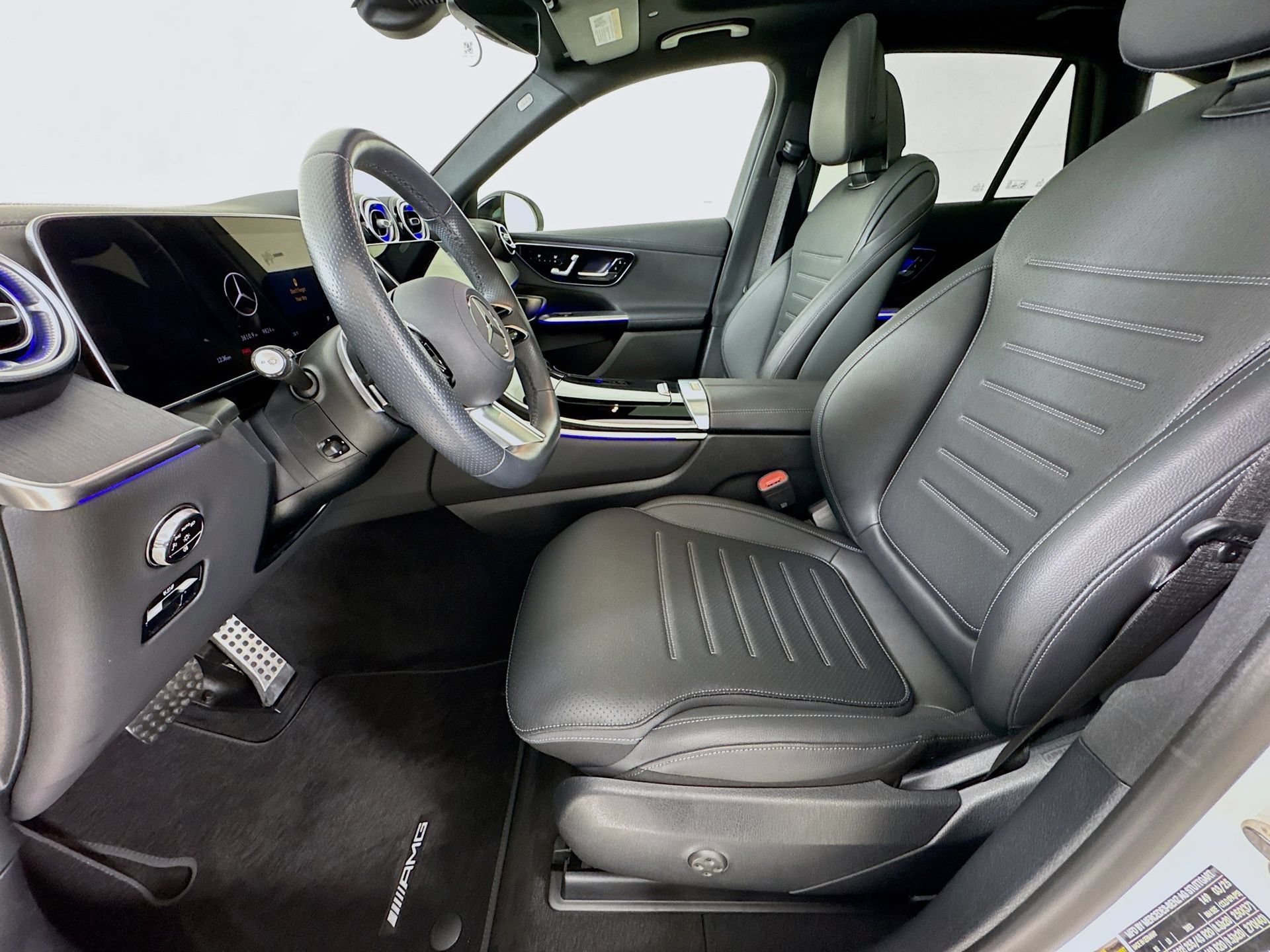 Certified 2025 Mercedes-Benz GLC 300 image 23