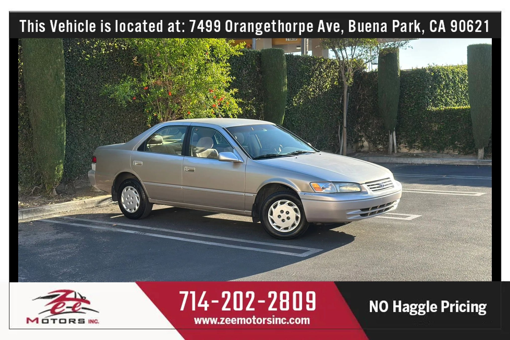 Used 1998 Toyota Camry LE FWD image 2