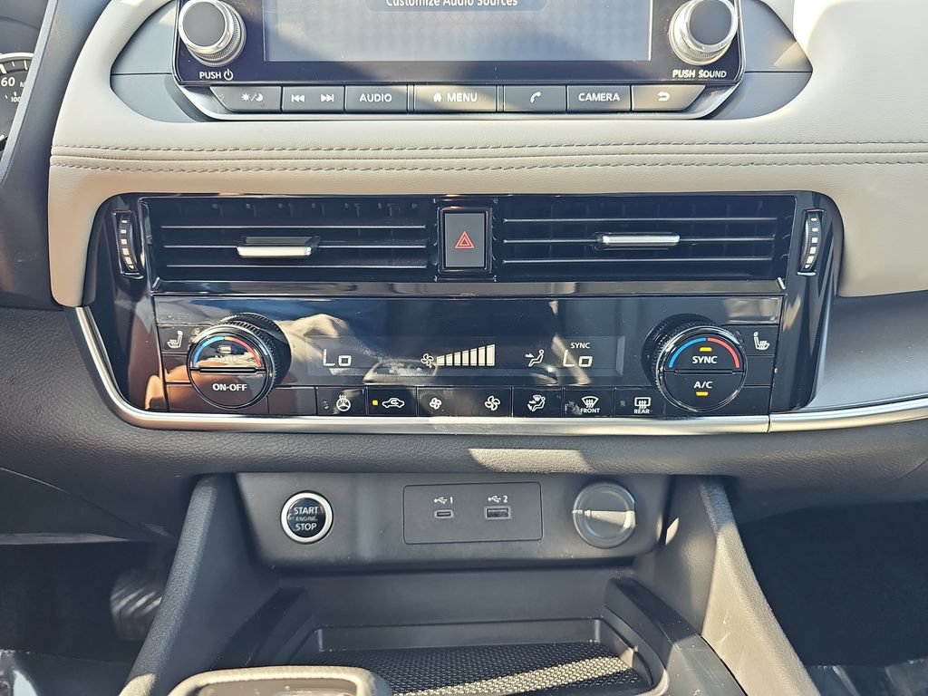 Used 2021 Nissan Rogue SV w/ Premium Package FWD image 23