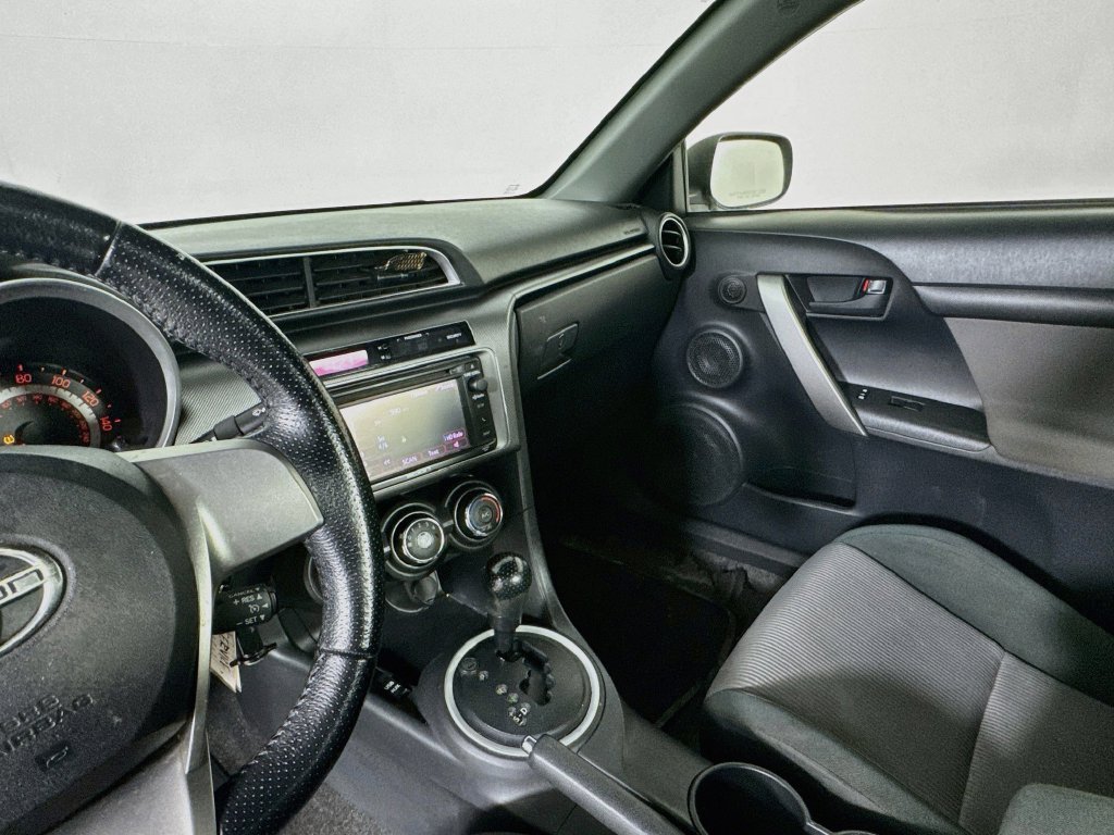 Used 2014 Scion tC FWD image 26