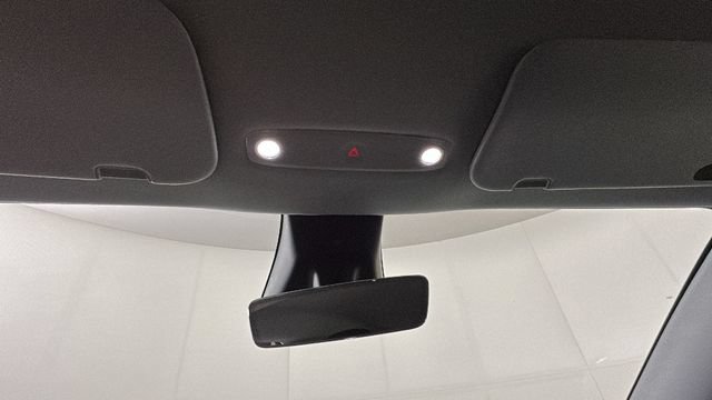Used 2026 Tesla Model Y 2WD image 22