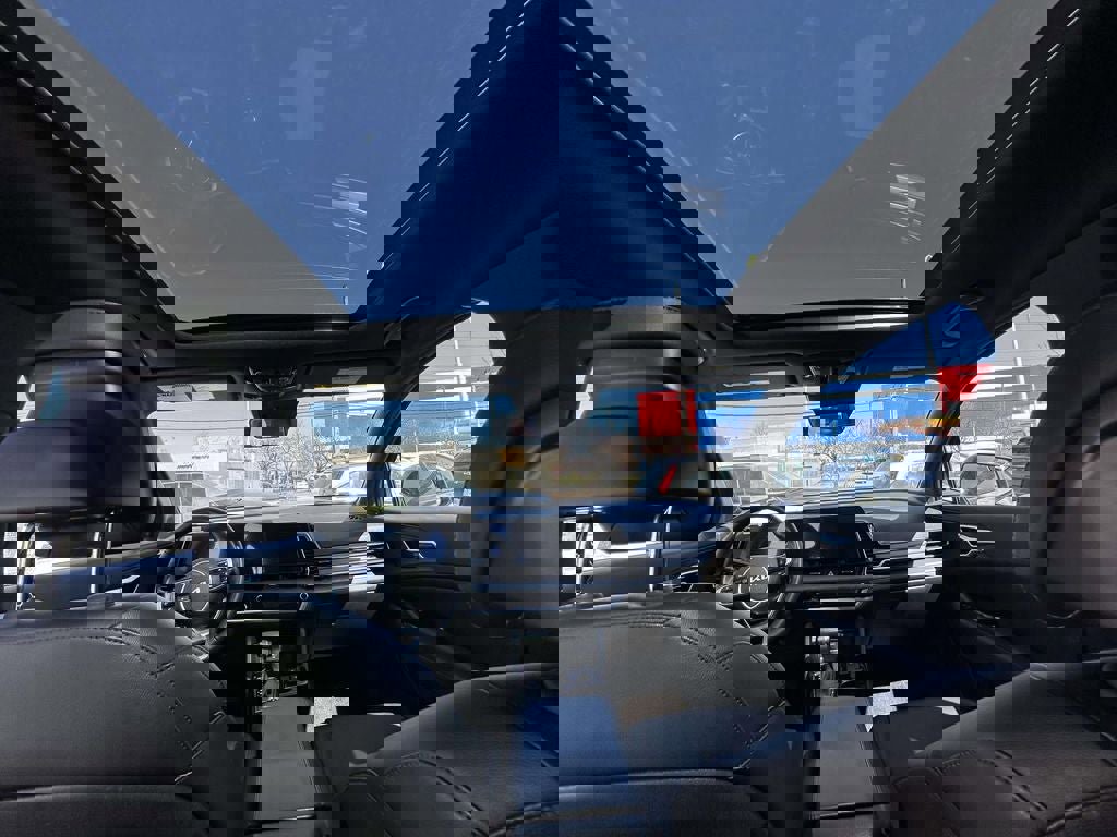 Certified 2025 Kia Sportage X-Line w/ Premium Package image 17