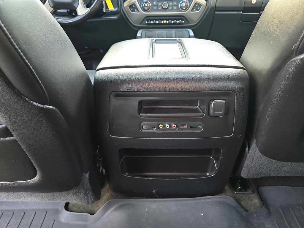 Used 2015 GMC Sierra 2500 Denali w/ Duramax Plus Package image 22