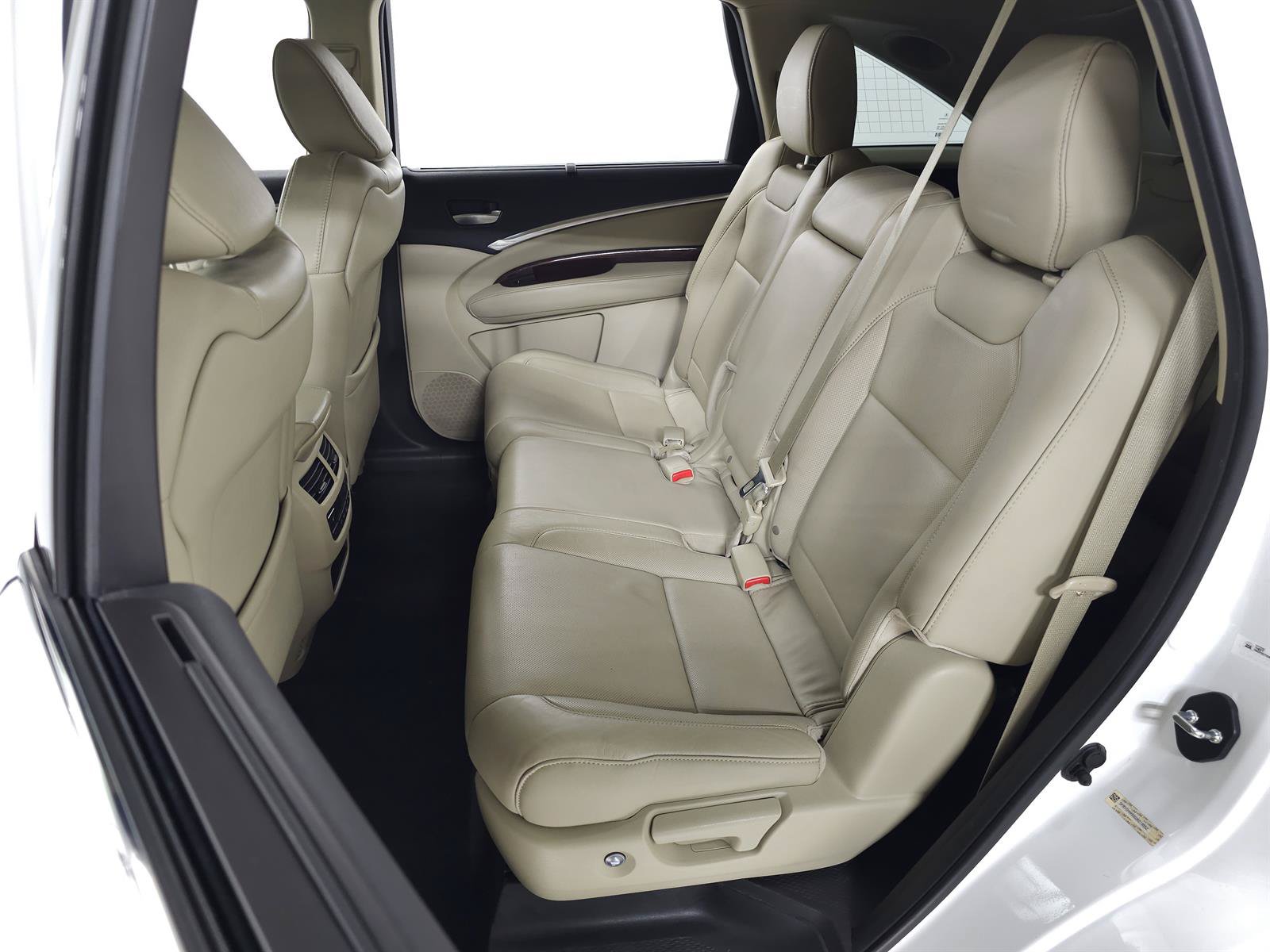 Used 2016 Acura MDX SH-AWD image 32
