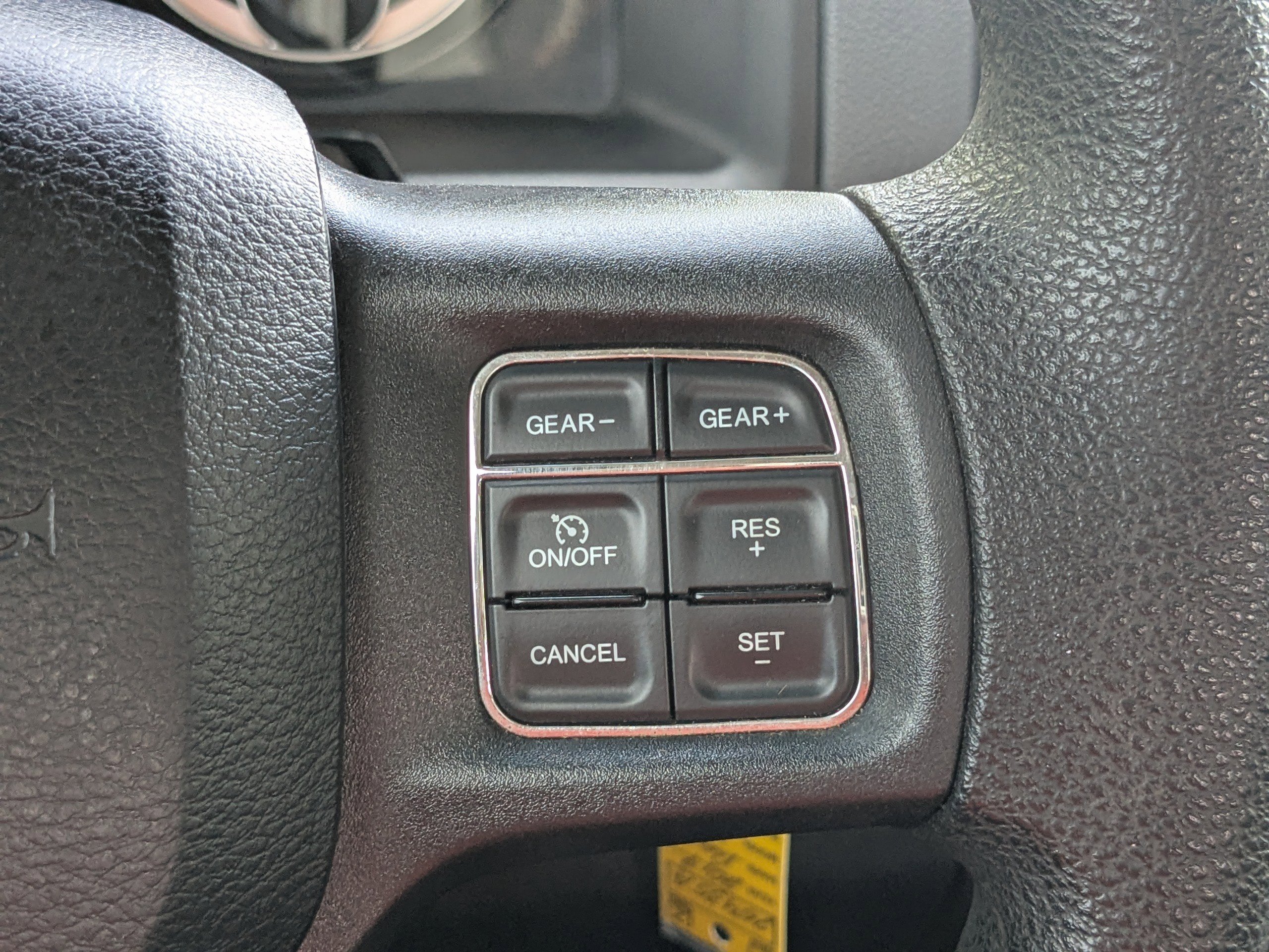 Certified 2017 RAM 1500 Express AWD/4WD image 23