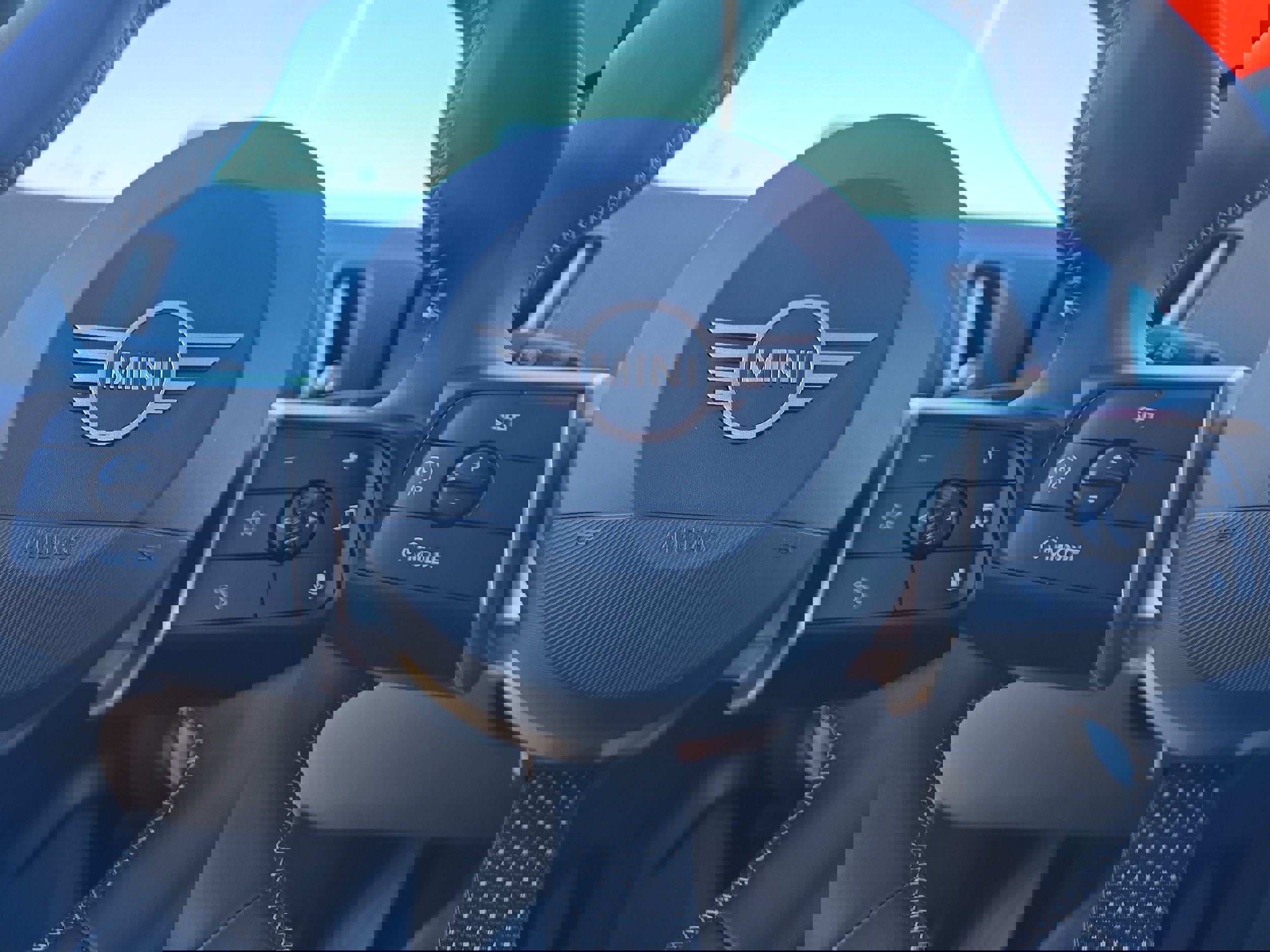 Certified 2025 MINI Cooper Countryman S w/ Comfort Package Max image 25