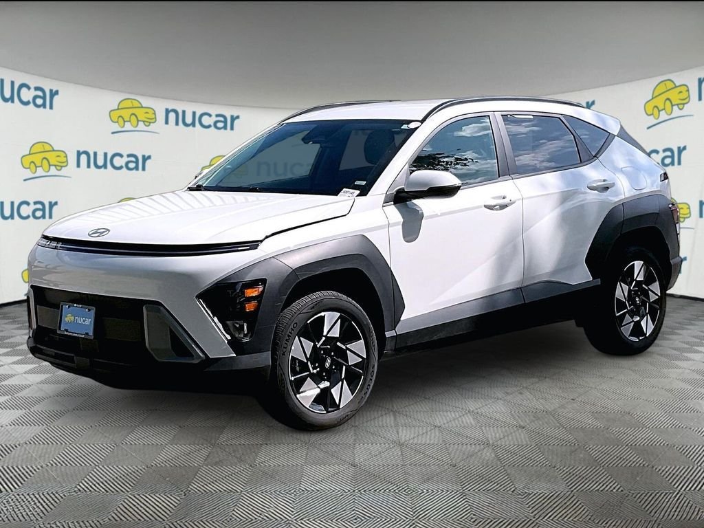 Used 2025 Hyundai Kona SEL AWD/4WD image 3