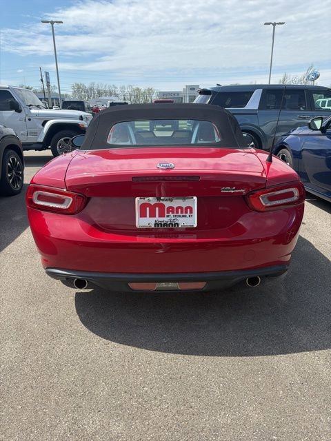 Used 2017 FIAT 124 Spider Lusso image 6