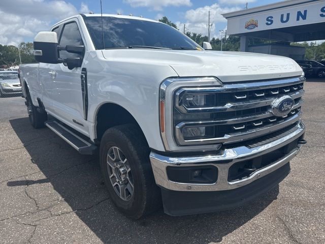 Used 2023 Ford F350 Lariat w/ Tow Technology Package AWD/4WD image 3