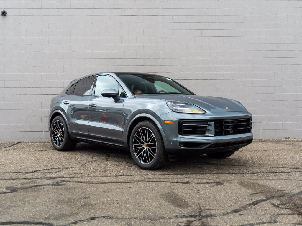 New 2026 Porsche Cayenne Coupe AWD/4WD image 9