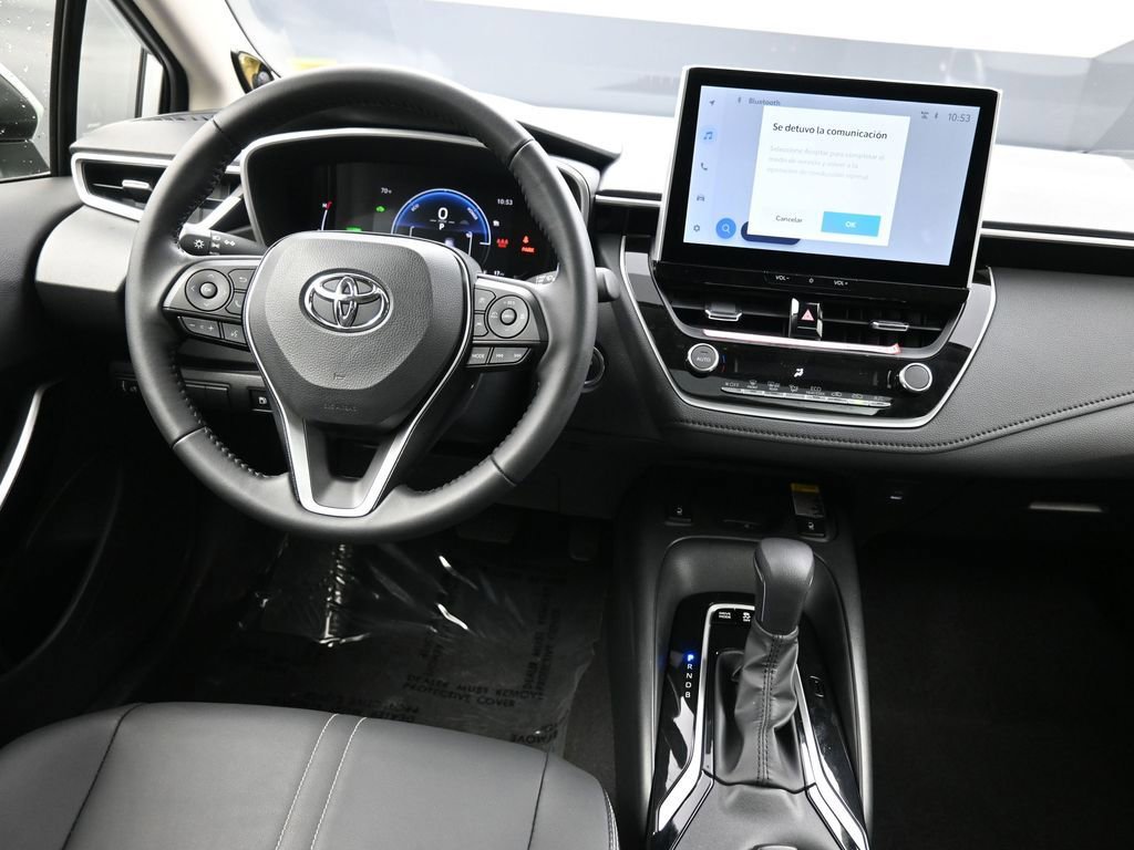 Certified 2025 Toyota Corolla XLE image 20