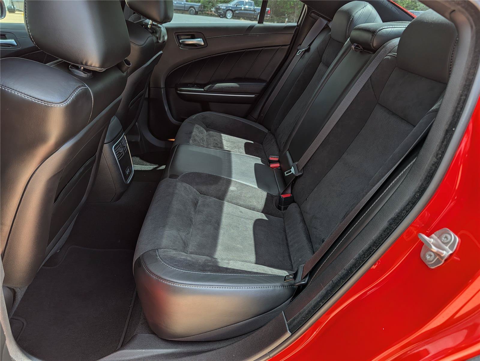 Used 2023 Dodge Charger Scat Pack w/ Plus Group RWD image 33