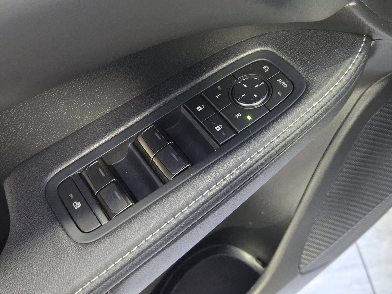 Certified 2025 Lexus RX 350 FWD image 21