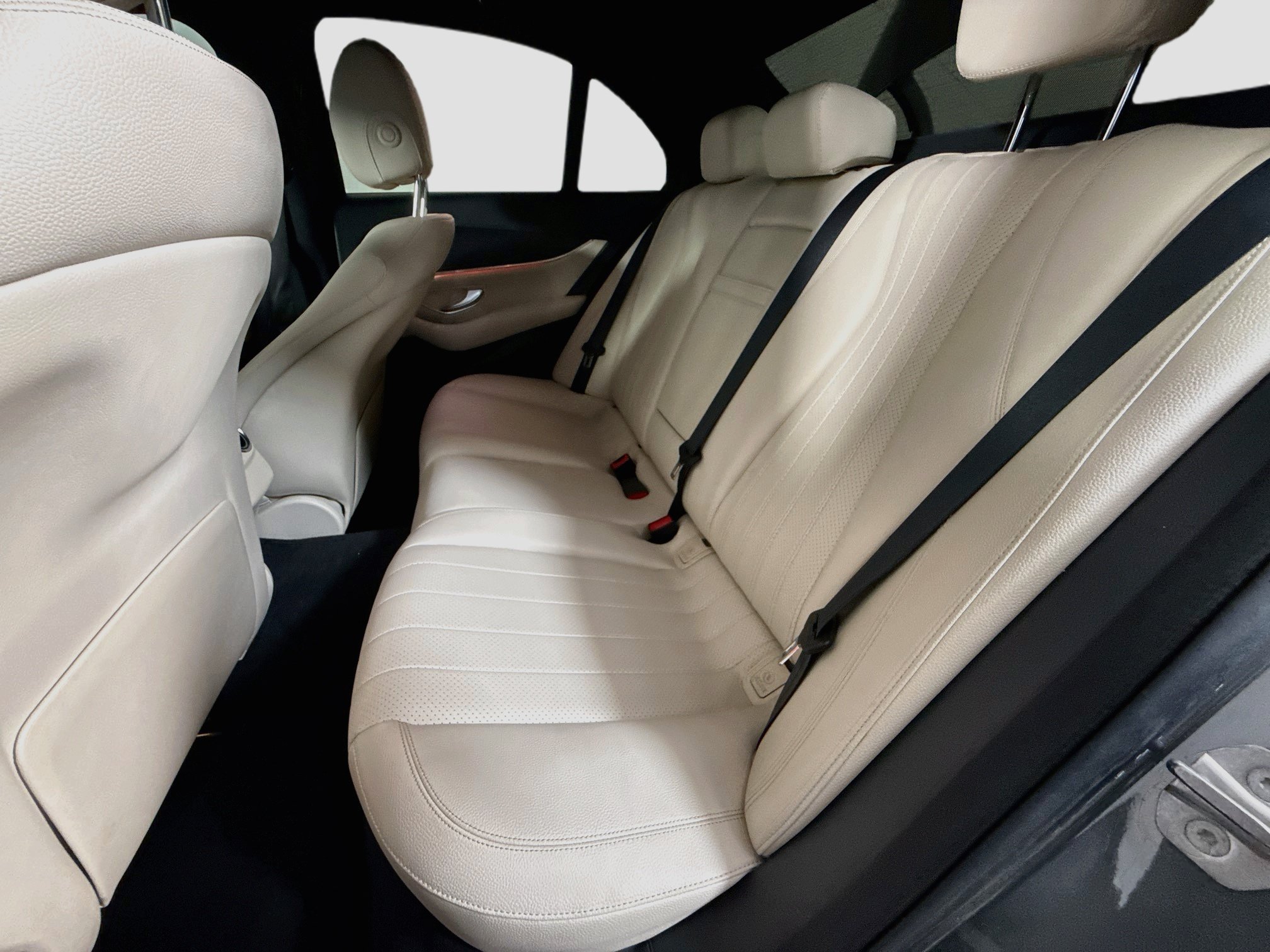Used 2018 Mercedes-Benz E 300 w/ Premium 3 Package (Q03) image 25