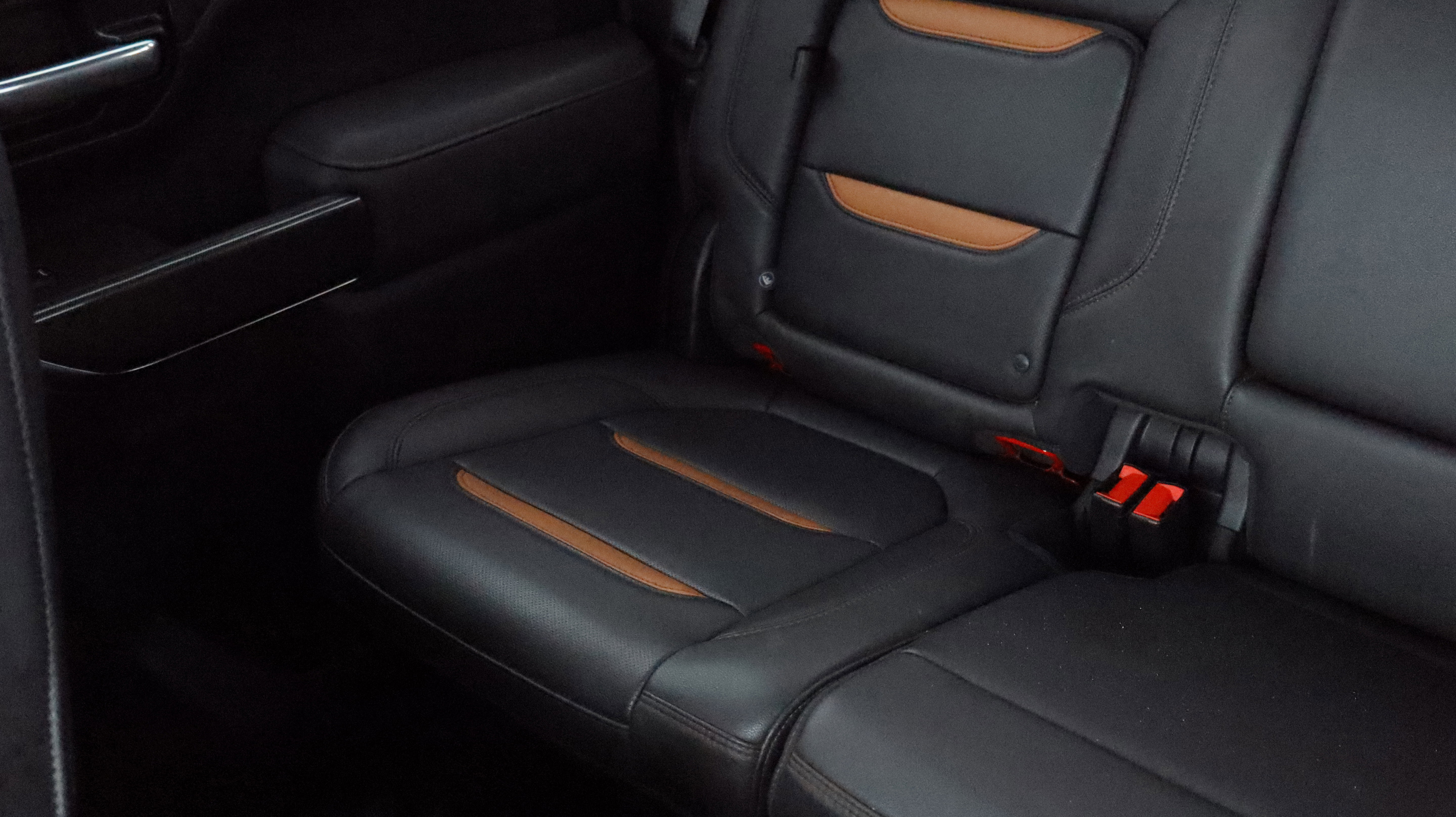 Certified 2021 GMC Sierra 1500 AT4 w/ AT4 Value Package image 13