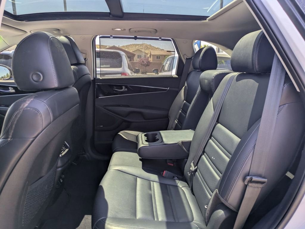 Used 2019 Kia Sorento EX w/ EX Touring Package FWD image 29