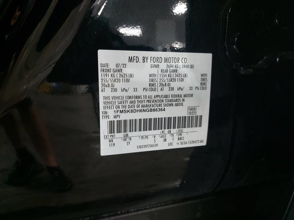 Used 2022 Ford Explorer XLT w/ Equipment Group 202A AWD/4WD image 38