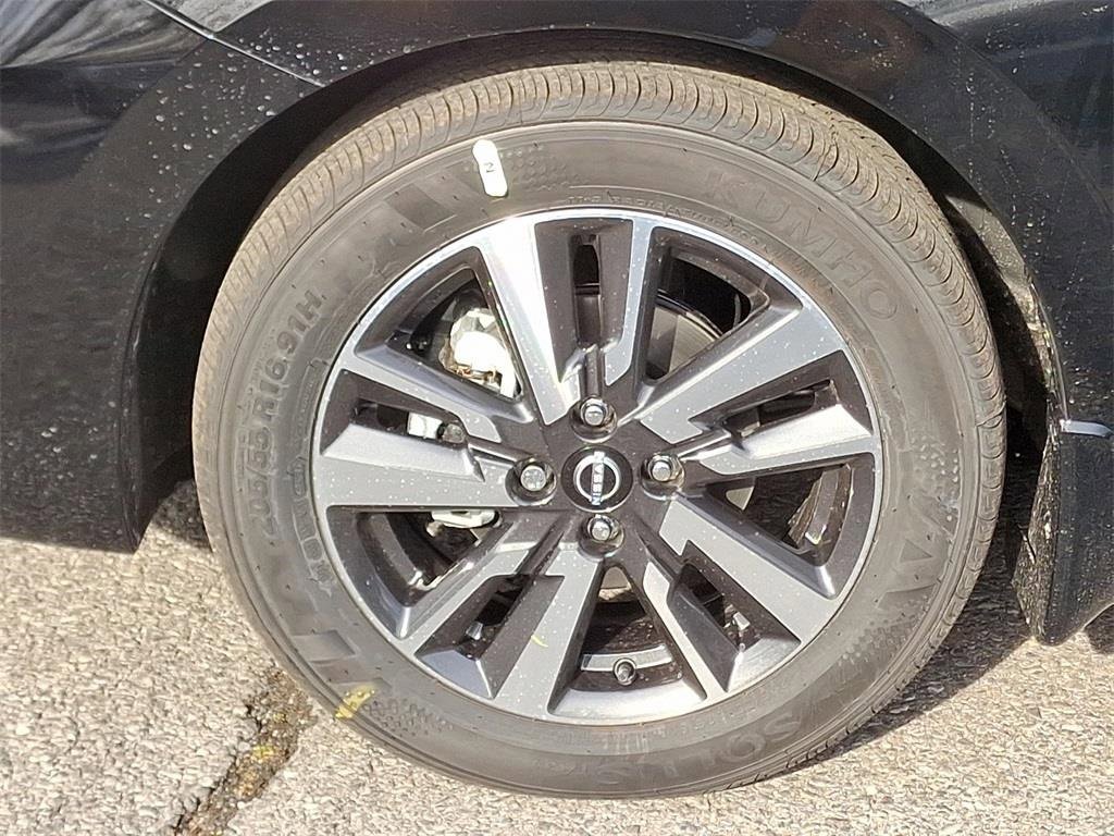 New 2025 Nissan Versa S w/ S Plus Package image 5