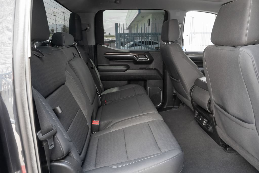 Used 2023 Chevrolet Silverado 1500 LT RWD image 36