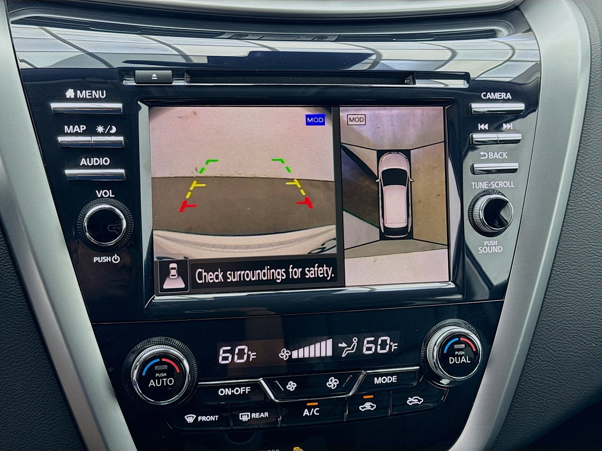 Used 2023 Nissan Murano Platinum w/ Cargo Package image 10