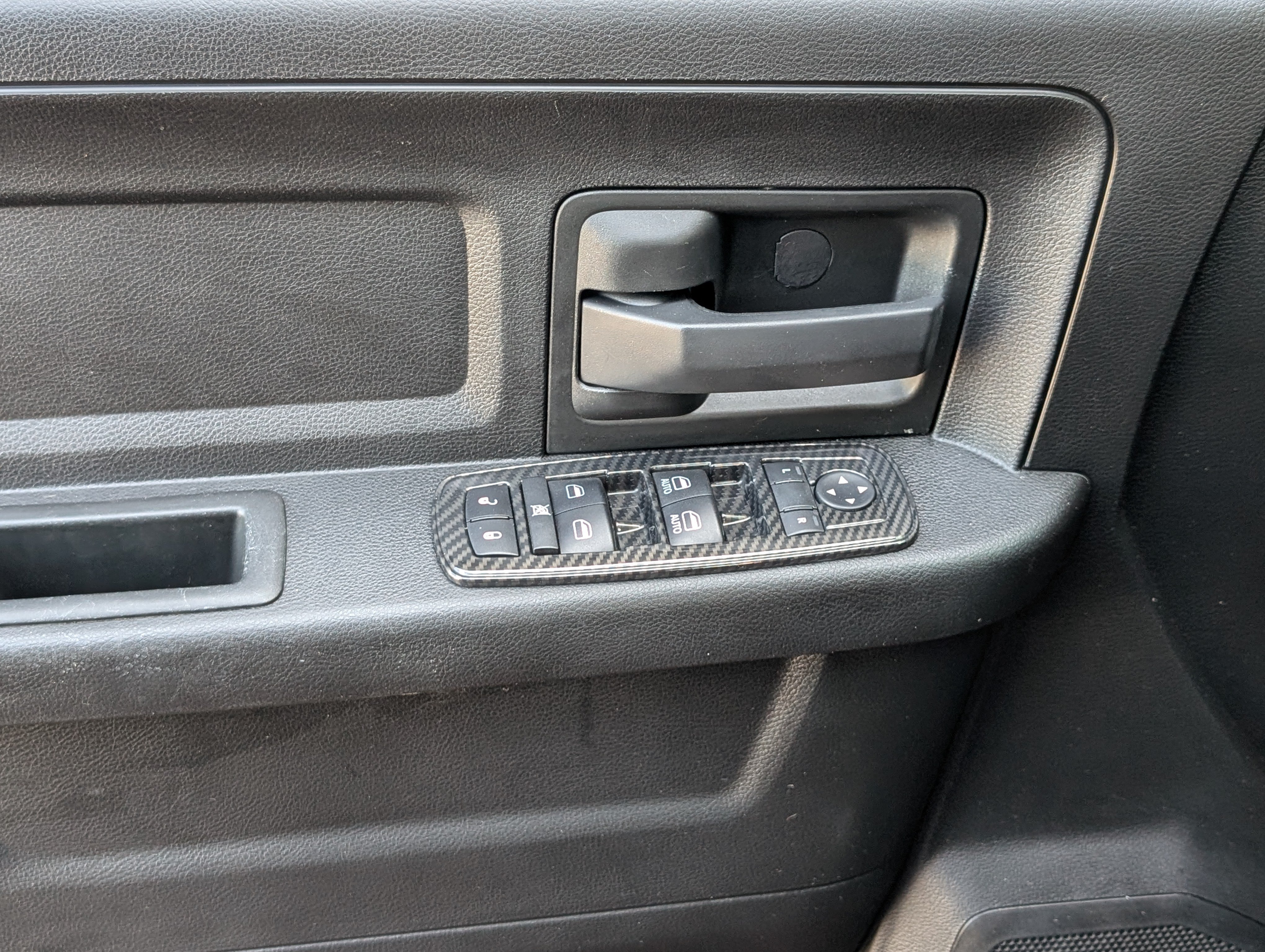 Used 2019 RAM 1500 Express w/ Express Value Package RWD image 14