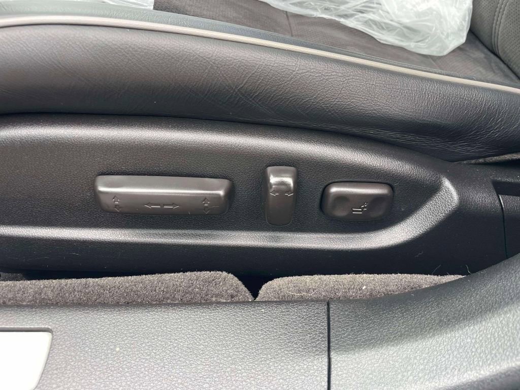 Used 2019 Acura TLX V6 w/ Technology & A-SPEC Pkg image 16