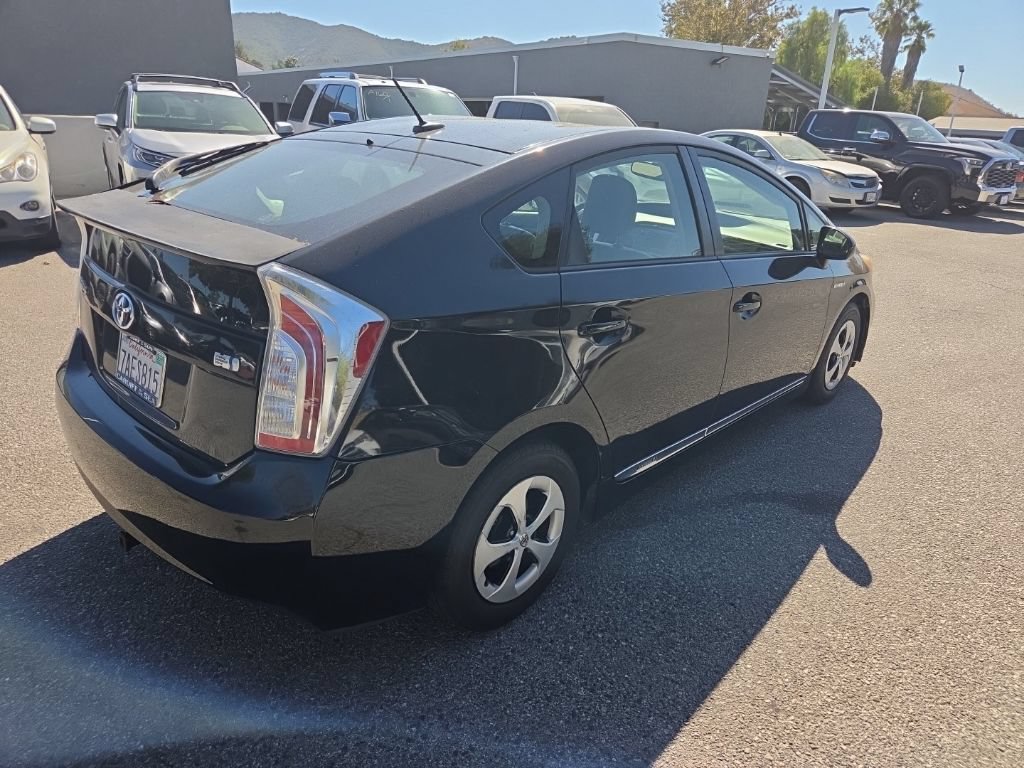 Used 2013 Toyota Prius Four FWD image 5