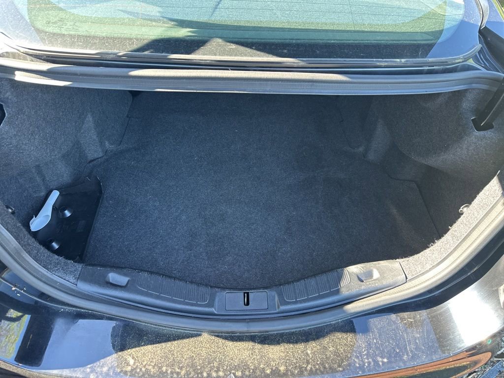 Used 2018 Ford Fusion SE FWD image 8