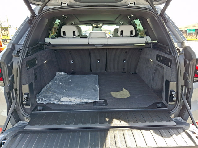 Certified 2024 BMW X5 xDrive40i w/ Premium Package image 33