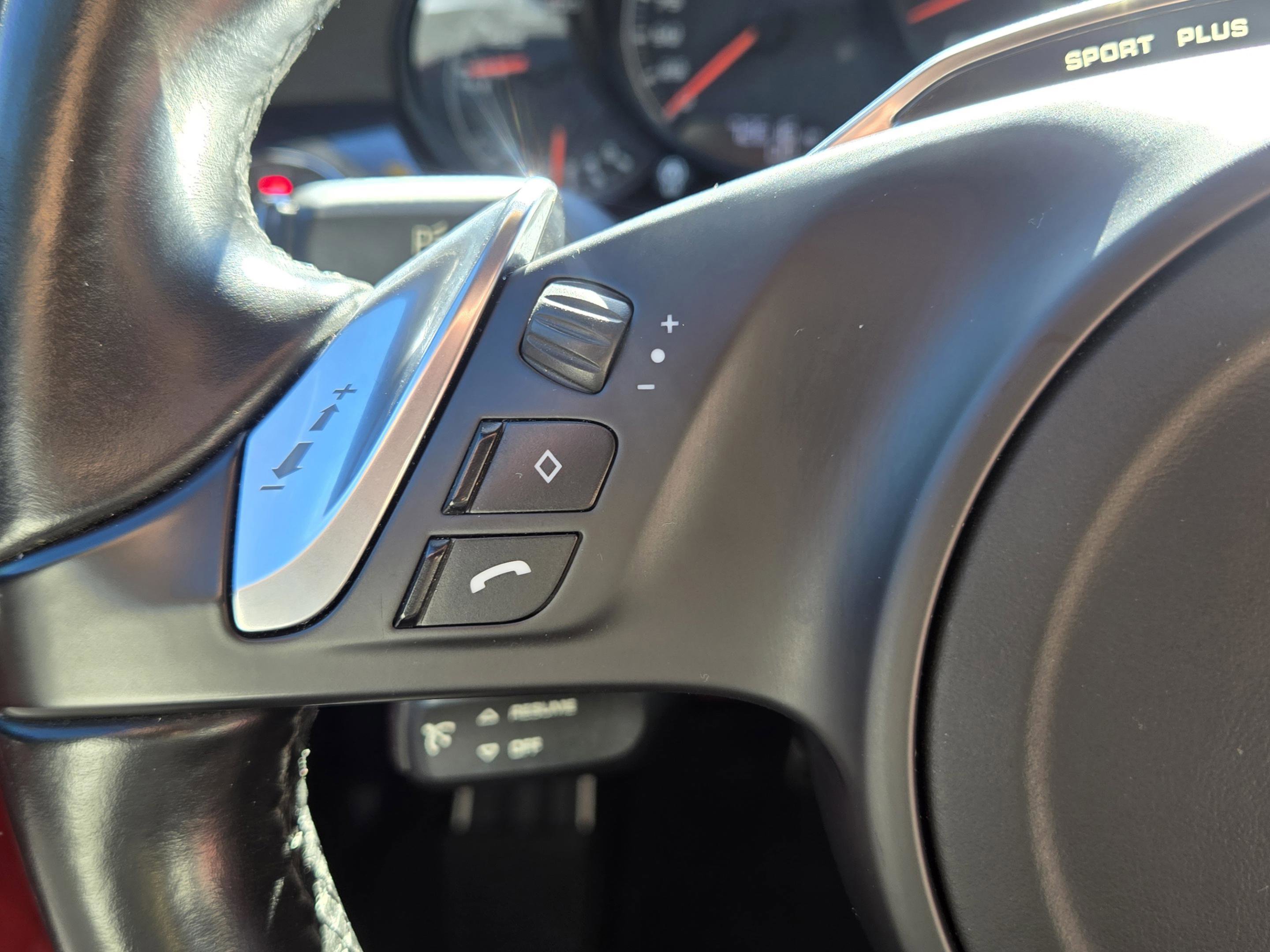 Used 2015 Porsche Panamera Turbo S image 25