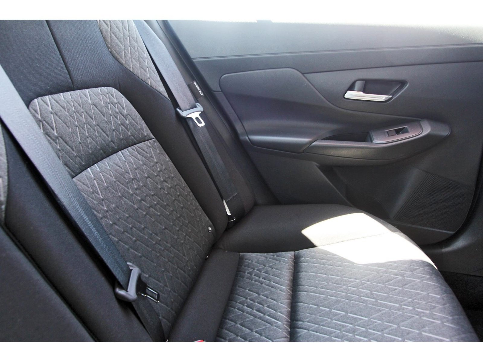 Certified 2026 Nissan Sentra SV w/ SV Convenience Package FWD image 16
