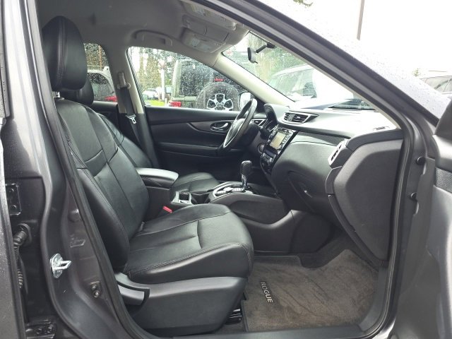 Used 2015 Nissan Rogue SL image 23