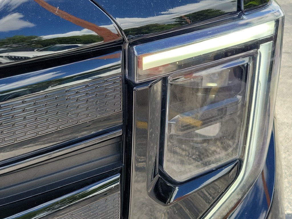 Used 2023 GMC Sierra 1500 Elevation RWD image 11