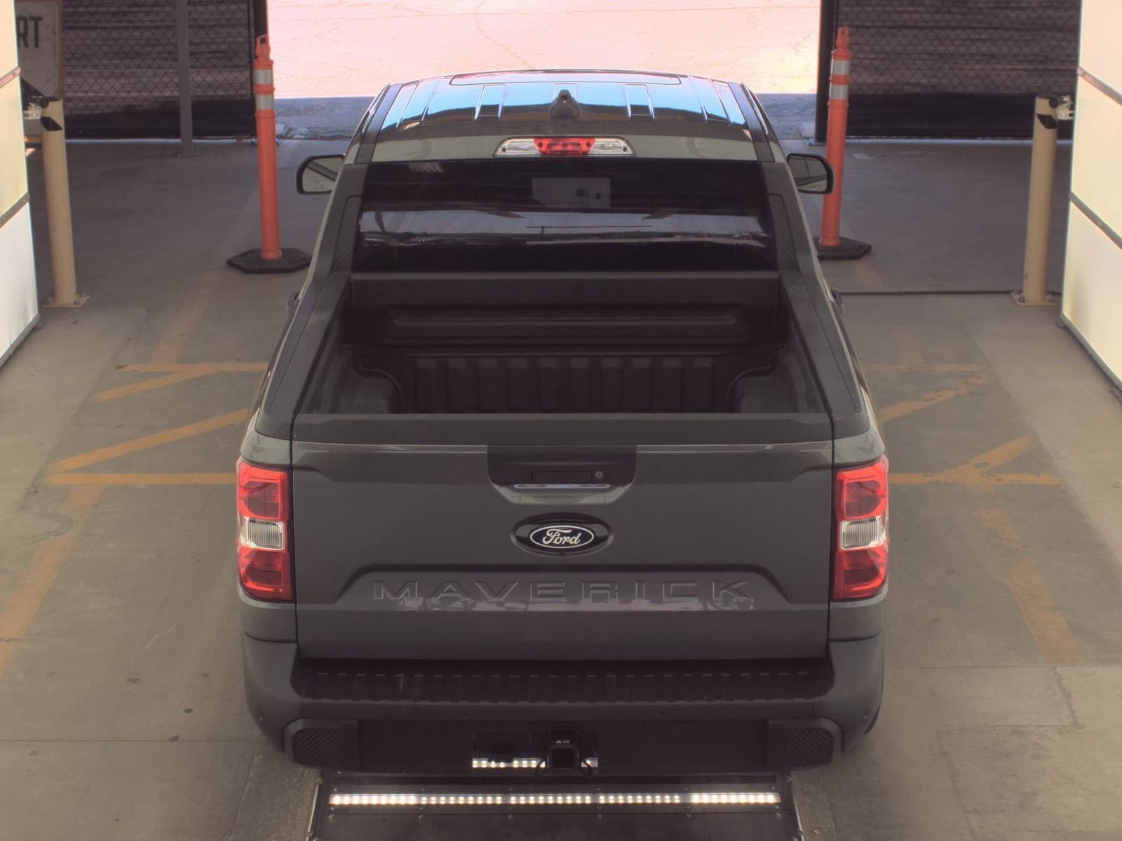 Used 2025 Ford Maverick XLT w/ XLT Luxury Package image 11