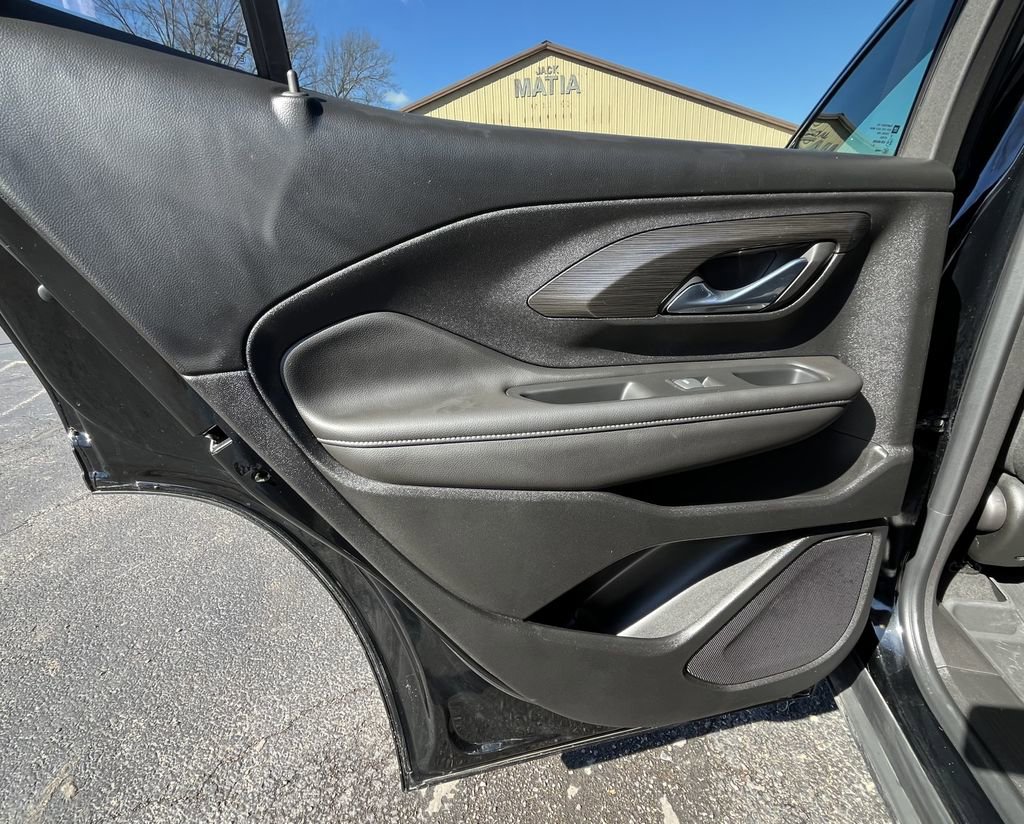 Certified 2023 GMC Terrain SLE w/ LPO, Floor Liner Package FWD image 16
