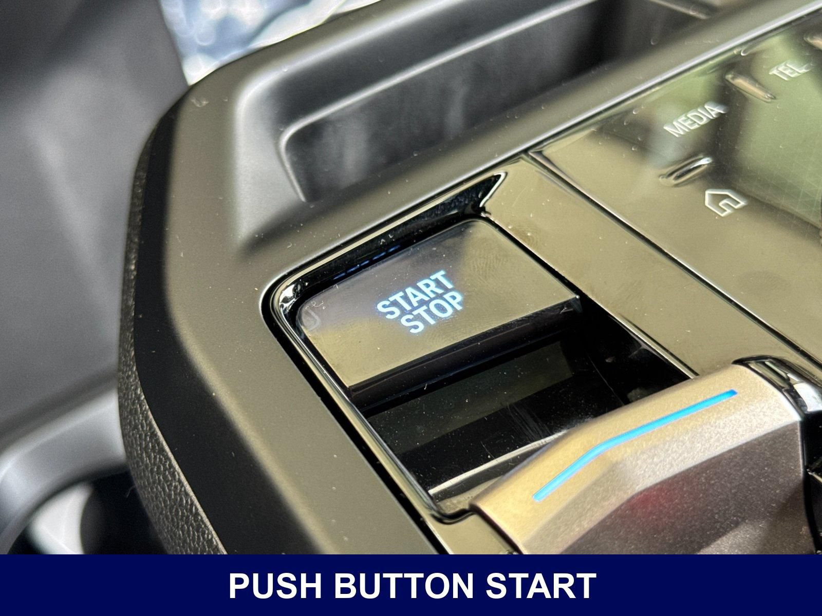 Used 2024 BMW iX xDrive50 w/ Premium Package AWD/4WD image 31