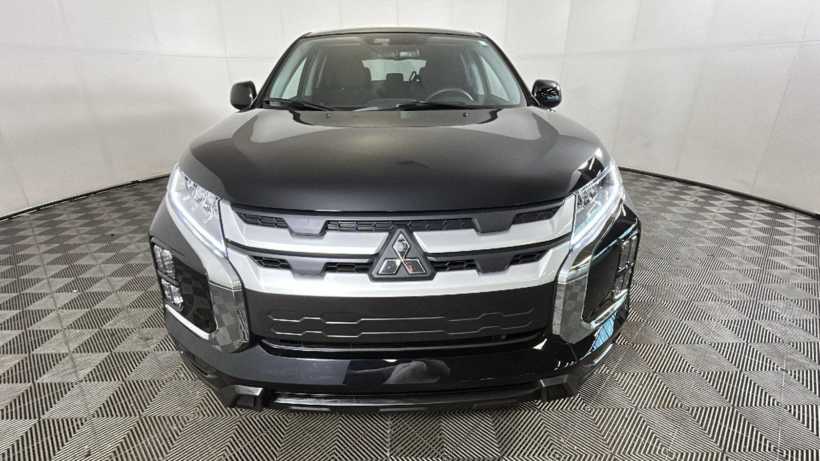 Used 2026 Mitsubishi Outlander Sport ES AWD/4WD image 7
